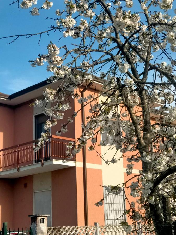 Suite Paradiso Castelnuovo Magra Esterno foto